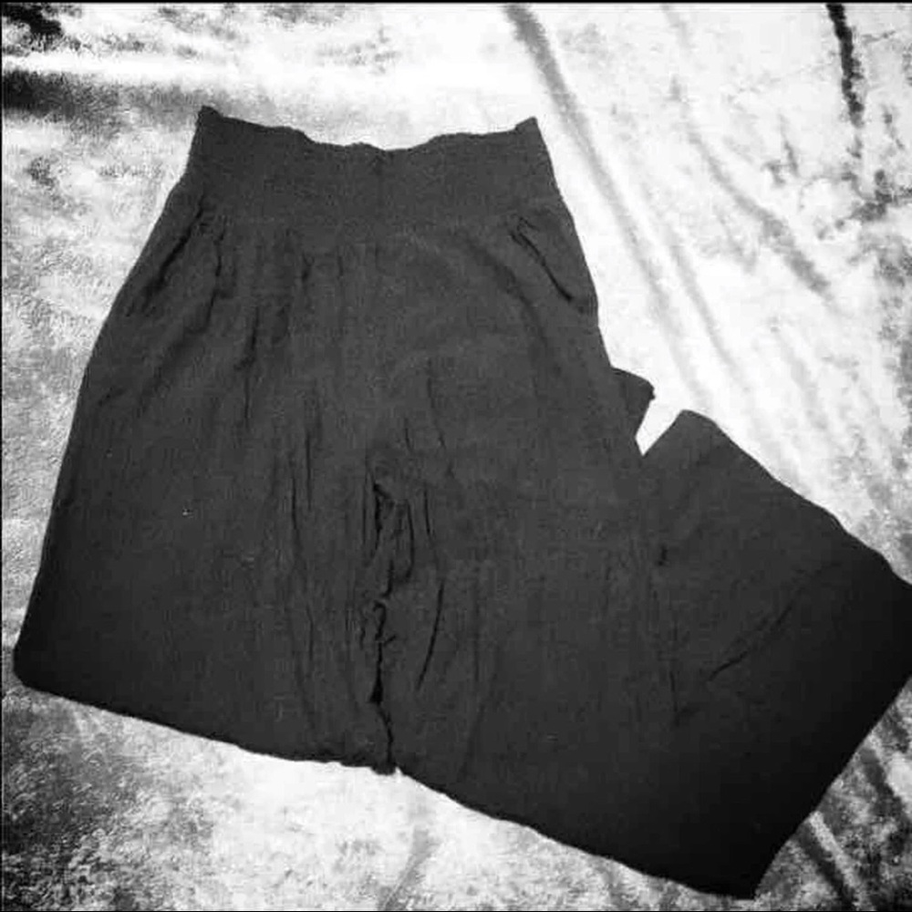 Black boho AE flare pants